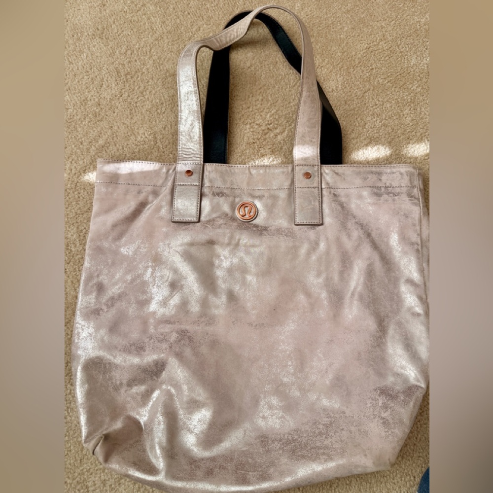Lululemon Athletica Reversible Mantra Metallic Tote Bag